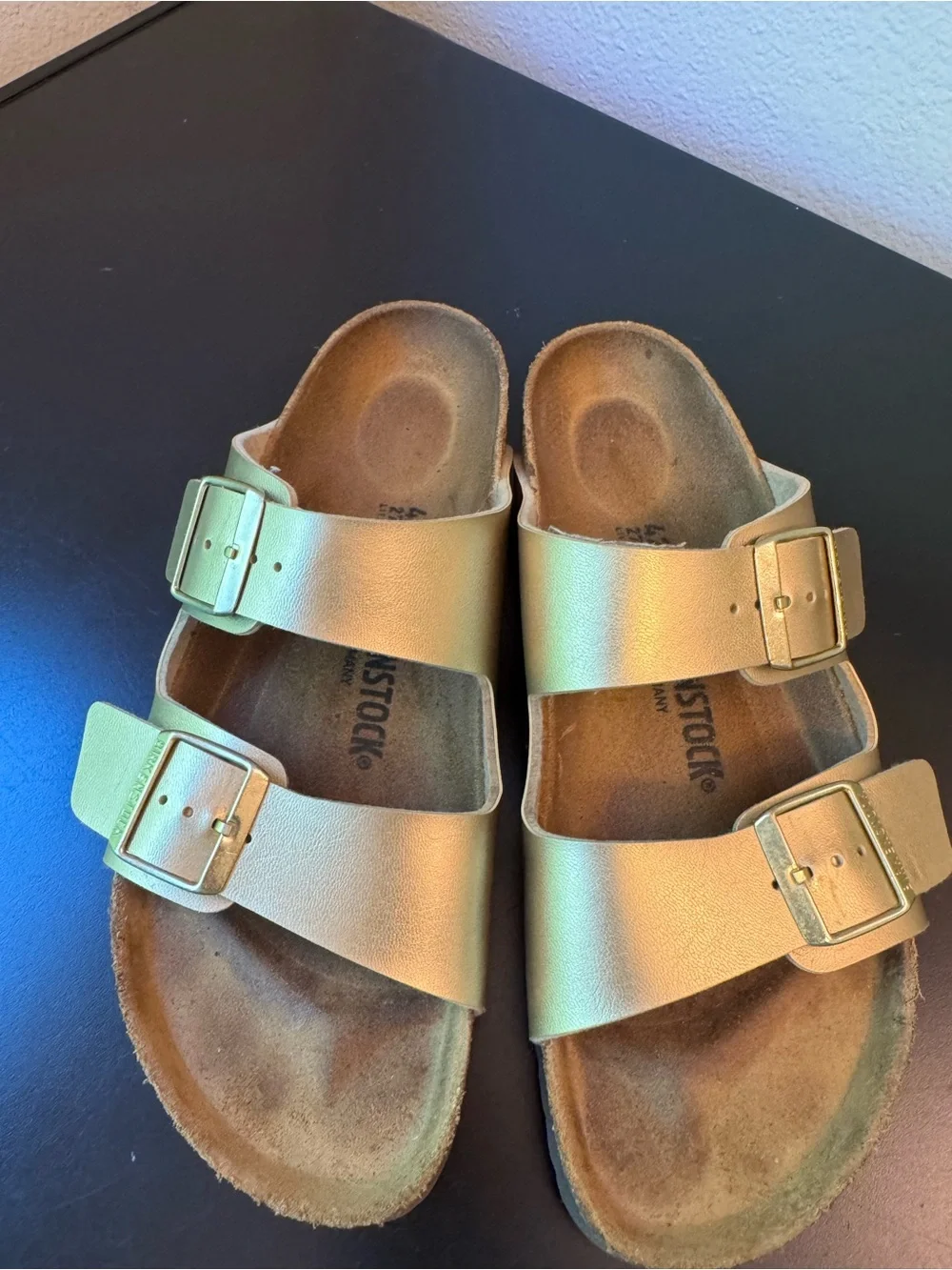 Birkenstock Arizona Birko-Flor Patent Sandals - Picture 3 of 9
